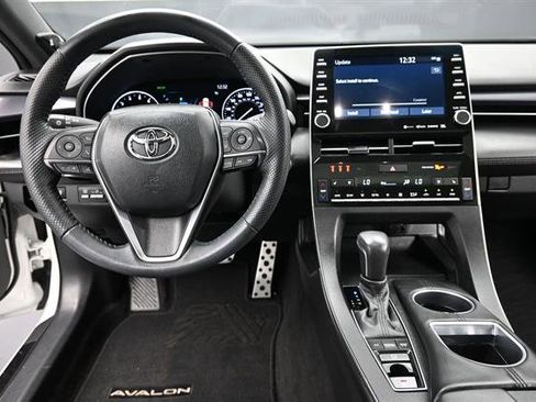 Certified 2021 Toyota Avalon Touring FWD image 14