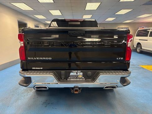 Certified 2024 Chevrolet Silverado 1500 LTZ w/ LTZ Convenience Package II AWD/4WD image 7