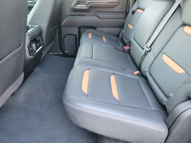Used 2024 GMC Sierra 2500 AT4 w/ AT4 Preferred Package AWD/4WD image 15
