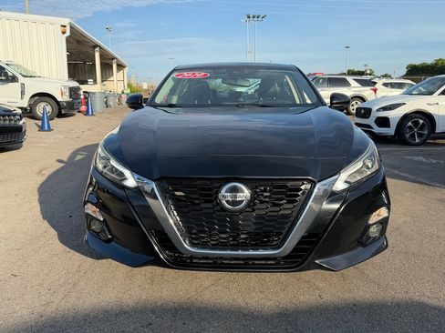 Used 2020 Nissan Altima 2.5 SL FWD image 28