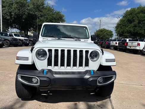 Certified 2023 Jeep Wrangler Unlimited Sahara w/ Cold Weather Group AWD/4WD image 2