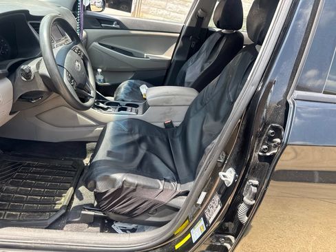 Used 2016 Hyundai Tucson SE w/ Option Group 02 FWD image 9