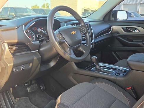 Used 2020 Chevrolet Traverse LS FWD image 10