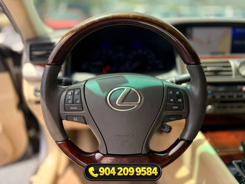 Used 2016 Lexus LS 460 w/ Comfort Package RWD image 14