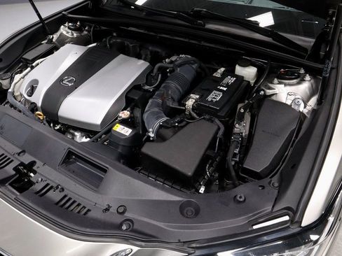 Used 2019 Lexus ES 350 Luxury image 18