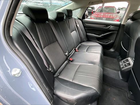 Used 2022 Honda Accord Touring image 19