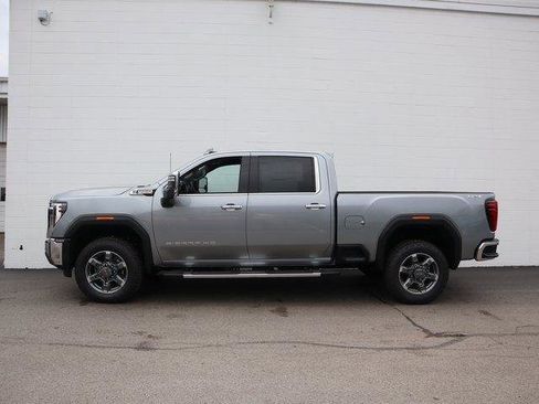 New 2026 GMC Sierra 2500 SLT w/ SLT Convenience Package image 4