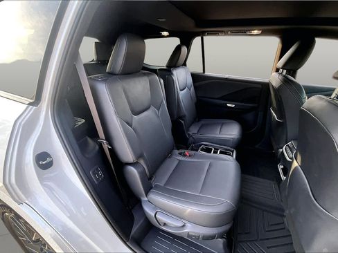 Used 2025 Lexus TX 350 AWD w/ Technology Package image 20