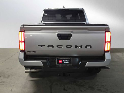 New 2025 Toyota Tacoma TRD Off-Road image 4