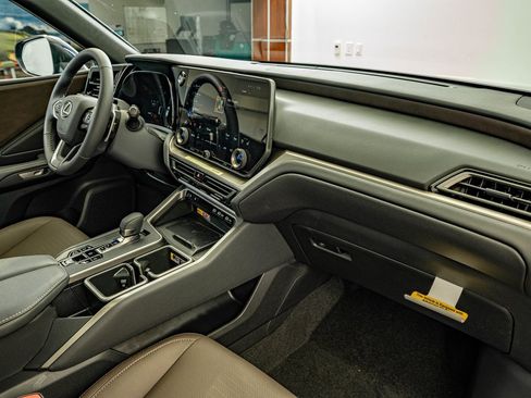 New 2026 Lexus TX 350 350 Premium image 39