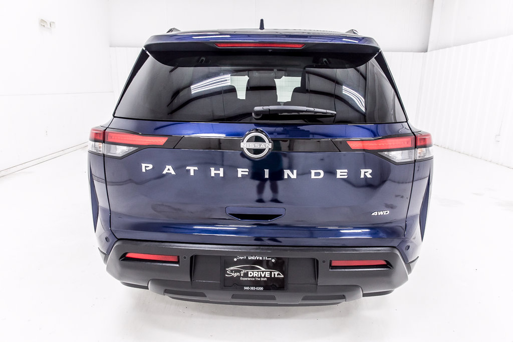 Used 2025 Nissan Pathfinder SV AWD/4WD image 6