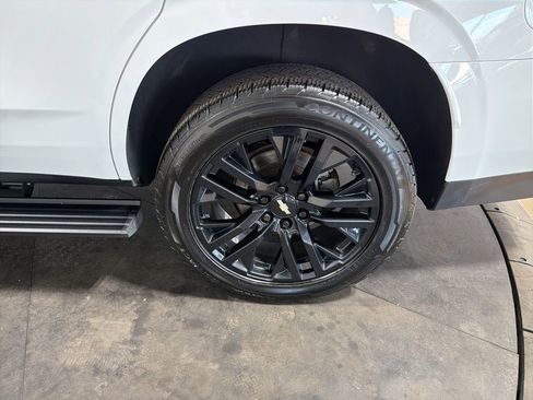 Used 2021 Chevrolet Tahoe High Country w/ Premium Package image 37