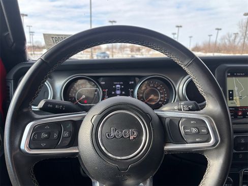 Used 2023 Jeep Gladiator Overland image 37