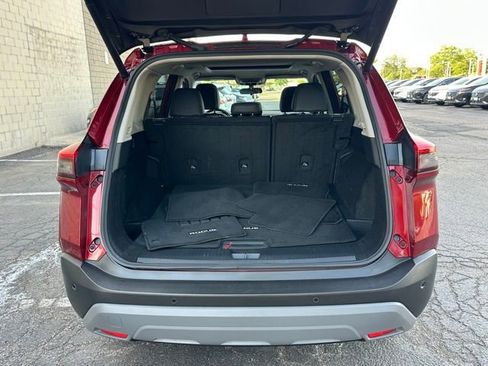 Used 2023 Nissan Rogue SV w/ SV Premium B Package AWD/4WD image 16