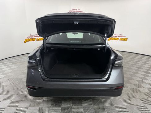 New 2026 Nissan Sentra SV w/ Floor Mat Package image 5