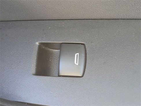 Used 2024 Chevrolet Blazer LT w/ Convenience Package image 32