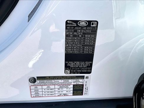 New 2026 Land Rover Defender 130 X-Dynamic SE AWD/4WD image 13