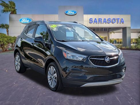 Used 2020 Buick Encore Preferred w/ Safety Package FWD image 1