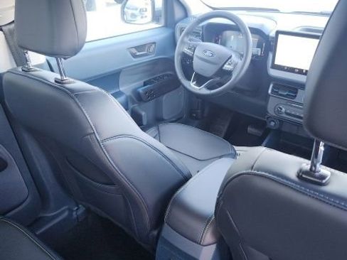 New 2026 Ford Maverick Lobo AWD/4WD image 23