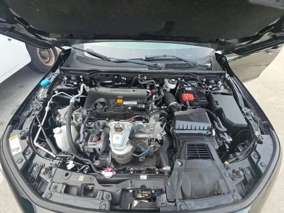 Used 2022 Honda Civic Sport image 13