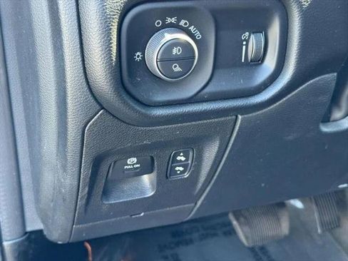 Certified 2022 RAM 1500 Big Horn AWD/4WD image 17