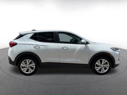 Used 2025 Buick Encore GX Preferred FWD image 16