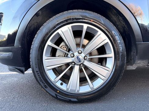 Used 2018 Ford Explorer Limited image 30