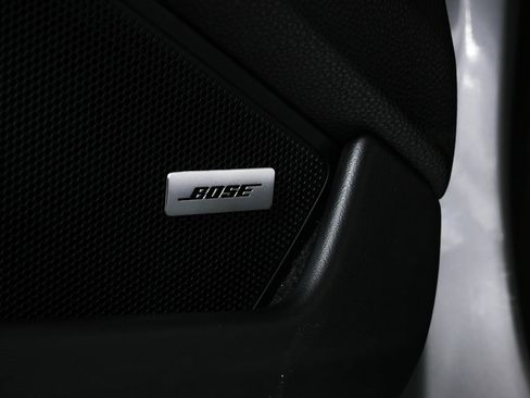 Certified 2025 Porsche 911 Carrera image 7