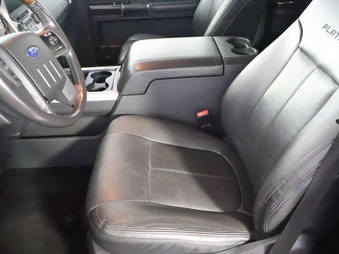 Used 2015 Ford F250 Platinum w/ Snow Plow Prep Package AWD/4WD image 25