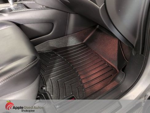 Used 2019 Nissan Pathfinder SL image 47