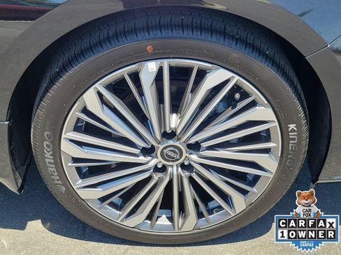 Used 2024 Nissan Altima 2.5 SL FWD image 5