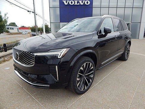 New 2026 Volvo XC90 B6 Plus AWD/4WD image 3