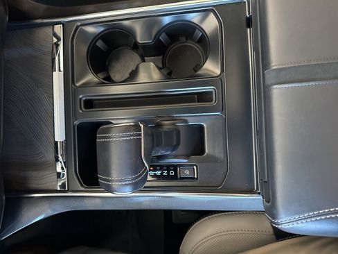 Certified 2024 Ford F150 Lightning Platinum image 27