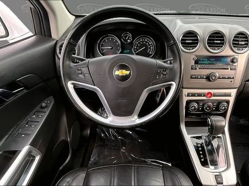Used 2013 Chevrolet Captiva Sport LTZ FWD image 19