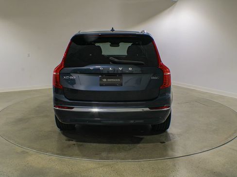 Used 2023 Volvo XC90 B6 Plus AWD/4WD image 4