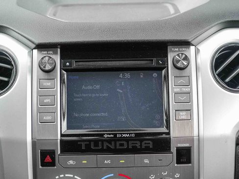 Used 2015 Toyota Tundra SR5 w/ SR5 Upgrade Package AWD/4WD image 17
