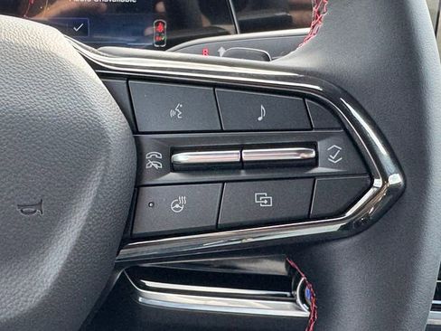 New 2026 Chevrolet Equinox RS w/ Convenience Package III FWD image 17