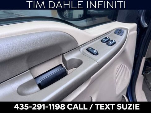 Used 2003 Ford F250 XLT image 9