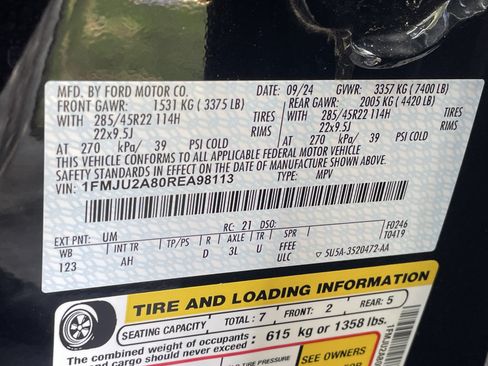 Used 2024 Ford Expedition Limited AWD/4WD image 35