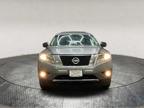 Used 2015 Nissan Pathfinder SV w/ Trailer Tow Package image 2