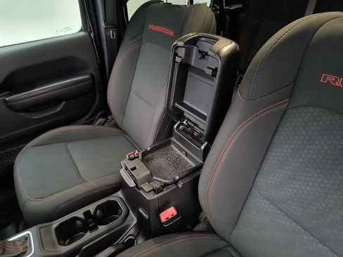 Used 2020 Jeep Gladiator Rubicon AWD/4WD image 28