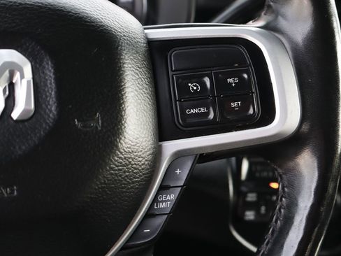 Used 2020 RAM 2500 Big Horn w/ Night Edition AWD/4WD image 27