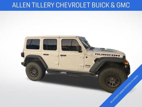 Used 2022 Jeep Wrangler Unlimited Rubicon w/ Xtreme Recon 35" Tire Package image 2