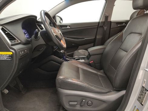 Used 2018 Hyundai Tucson SEL Plus image 17