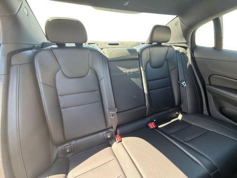 Used 2020 Volvo S60 T5 Momentum FWD image 26