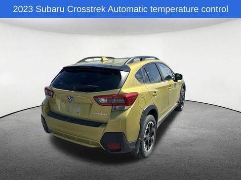 Used 2023 Subaru Crosstrek 2.0i Premium AWD/4WD image 12
