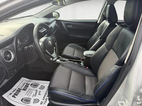 Used 2019 Toyota Corolla SE w/ Carpet Mat Package (TMS) FWD image 9
