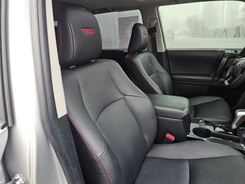 Used 2024 Toyota 4Runner TRD Off-Road Premium image 12