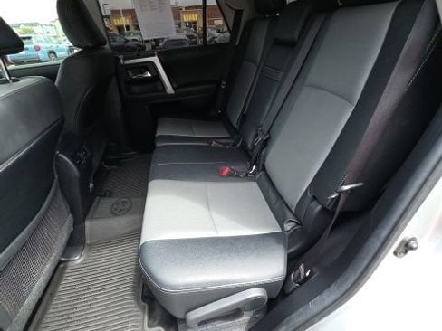 Used 2024 Toyota 4Runner SR5 Premium AWD/4WD image 15