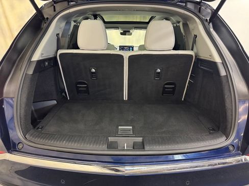 Certified 2023 Acura MDX SH-AWD w/ Technology Package image 36